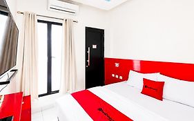Reddoorz @ Galuh Mas